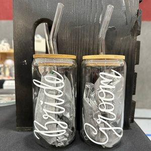 Glass Bride and Groom Cup Set